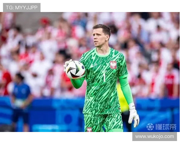 六台:什琴斯尼将在周三与巴萨签约,在国际比赛日后上场比赛 六台:什琴斯尼将在周三与巴萨签约,在国际比赛日后上场比赛